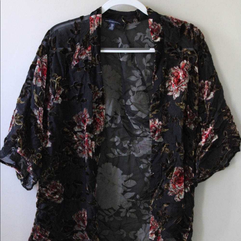 American eagle shawl, kimono type piece